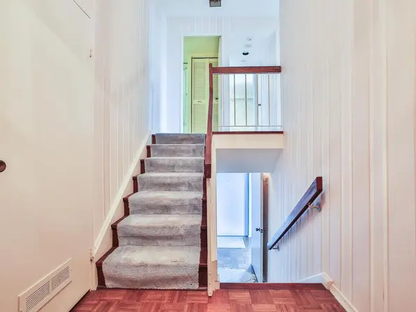 288 Mill RD #F19, Toronto W08, ON M9C 4X7