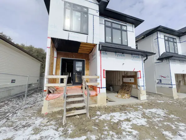 13 Chester ST, Guelph, ON N1H 1K7