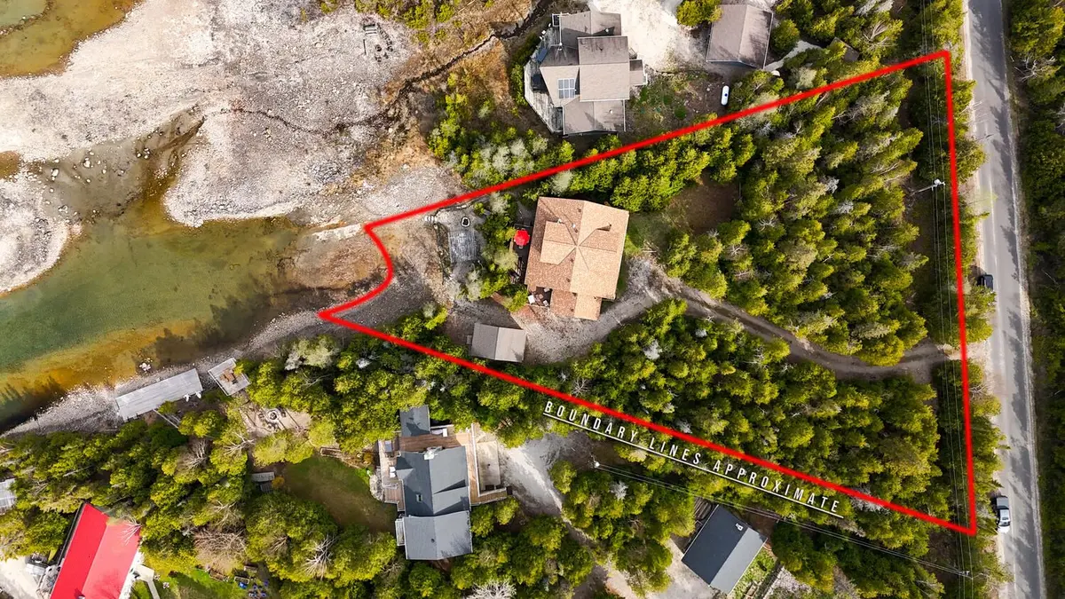 205 Eagle RD, Northern Bruce Peninsula, ON N0H 2R0