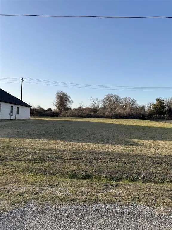 22288 Westmeadow Drive, Whitney, TX 76692