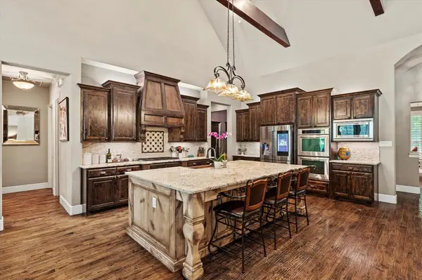 2701 Wolf Creek Drive, Lucas, TX 75002