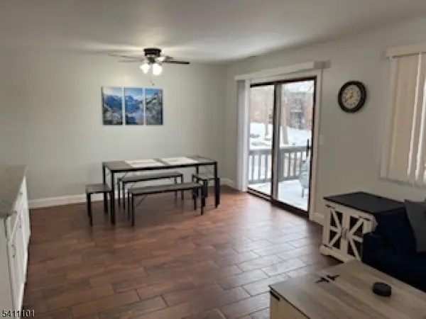 12 Stonehill Dr #1, Vernon Twp., NJ 07462