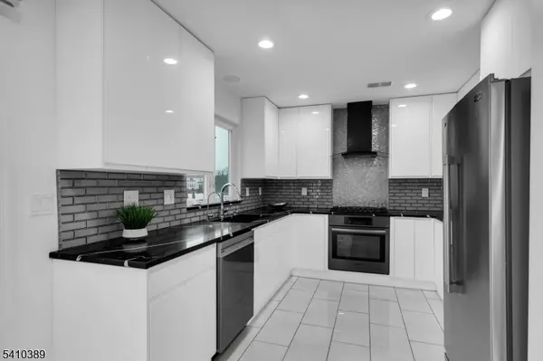 450 Vanderveer Rd, Bridgewater Twp., NJ 08807