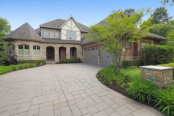 11565 Wellington CT, Morton Twp, MI 49346