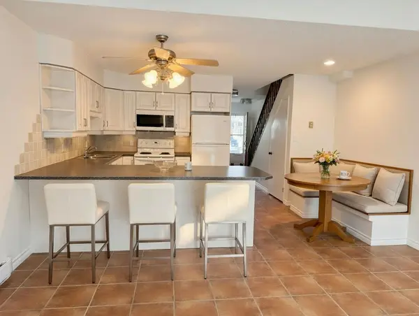 51 Laguna Pkwy #9, Ramara, ON L0K 1B0