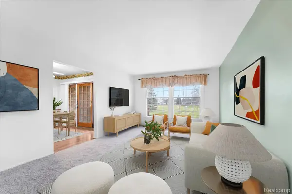 4655 Leisure LN #48, Trenton, MI 48183