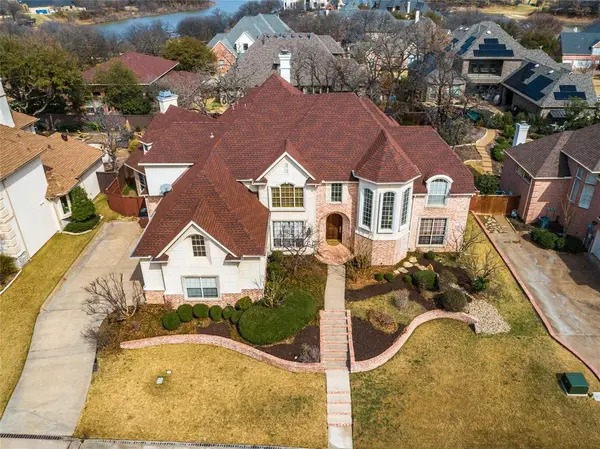 2802 Woodlake Court, Highland Village, TX 75077