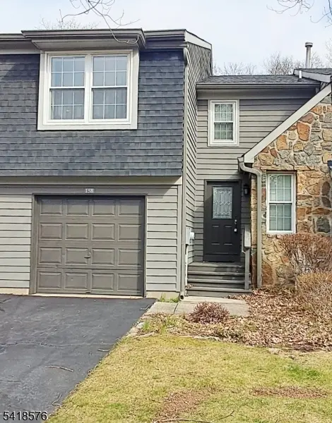 15B Andover Cir, Montgomery Twp., NJ 08540