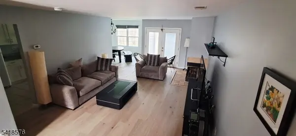 15B Andover Cir, Montgomery Twp., NJ 08540