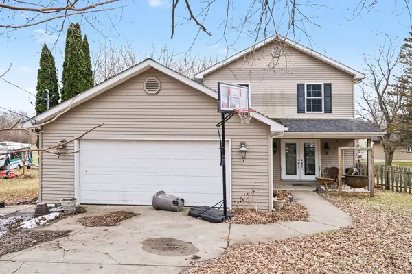 4444 Meadowbrook Dr DR, Flint, MI 48506