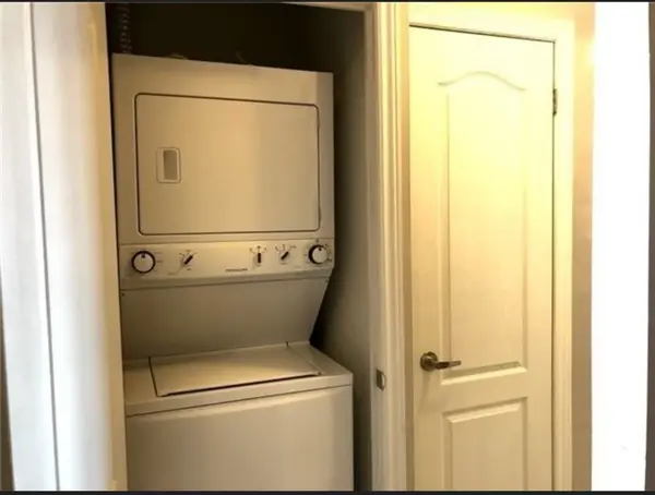 8323 Kennedy RD #505, Markham, ON L3R 1J5