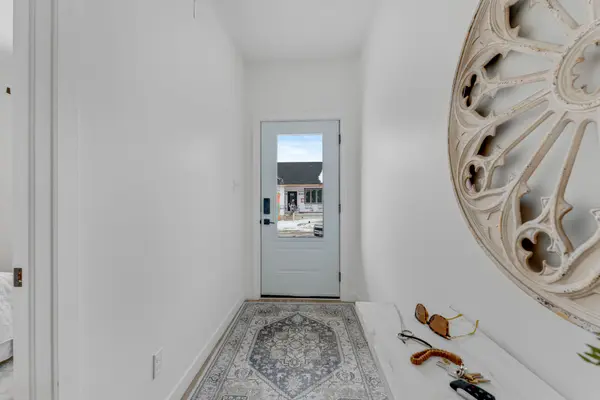 16 SILVER CREEK RD, Huron East, ON N0K 1W0