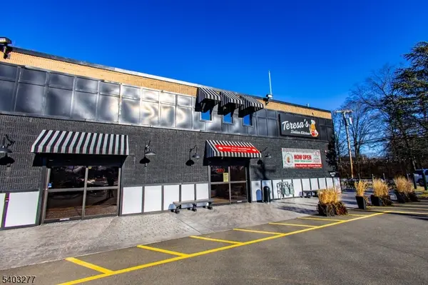 90 Ridgedale Ave, East Hanover Twp., NJ 07936