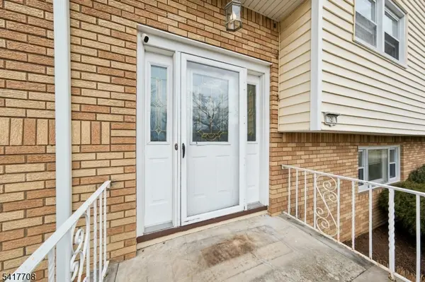 2 Caryn Pl, Fairfield Twp., NJ 07004