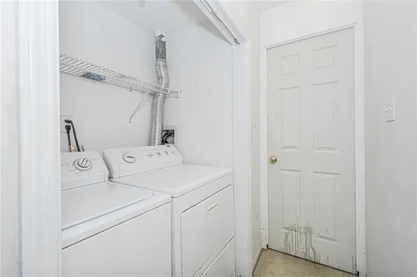 61 Merivale LN, Staten  Island, NY 10304