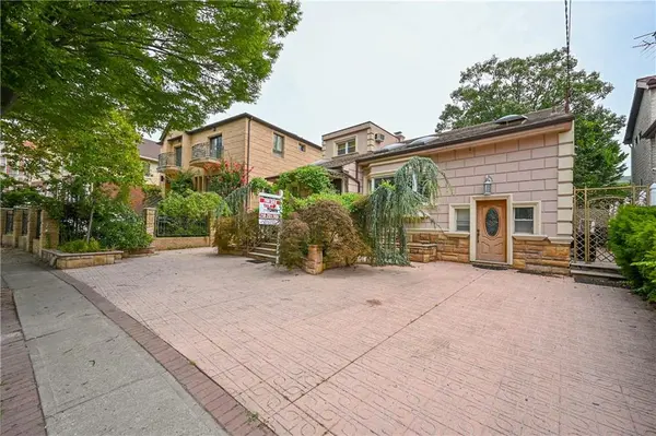 47 Gaylord DR, Brooklyn, NY 11234