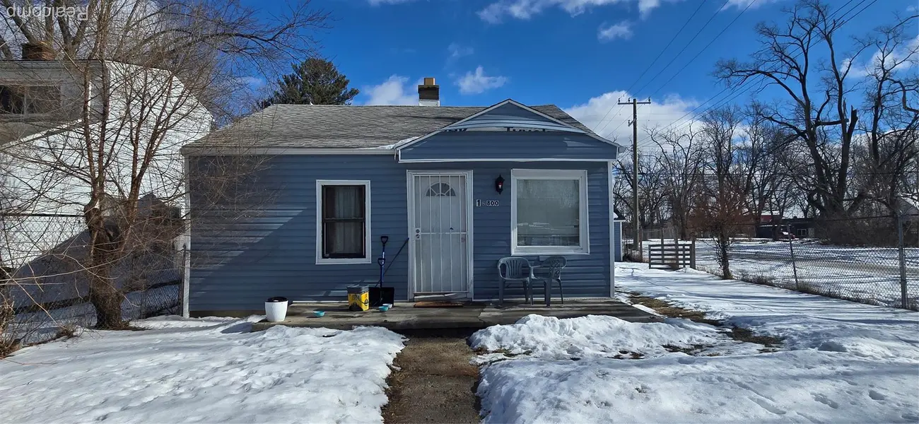 12800 Bentler ST, Detroit, MI 48223