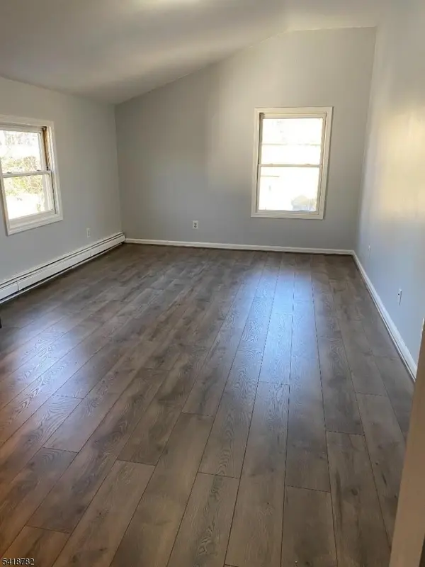 19 Lakeview Pl #2, Verona Twp., NJ 07044