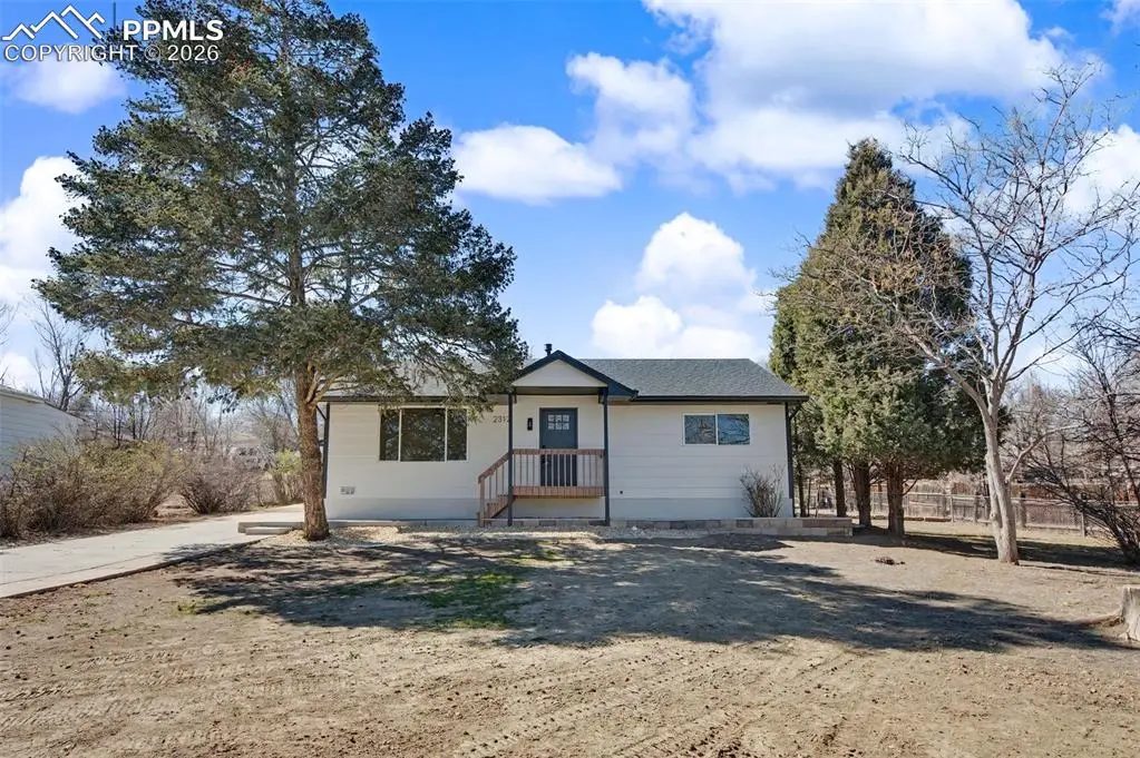 2312 N 7th ST, Colorado Springs, CO 80907