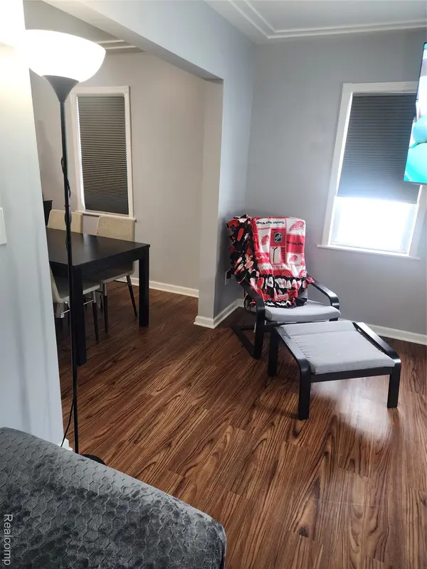 28140 Cole ST, Roseville, MI 48066