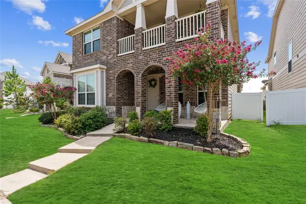 1120 Black Cherry Drive, Aubrey, TX 76227