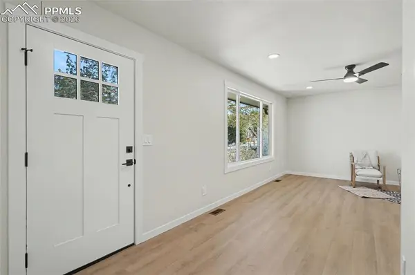 2312 N 7th ST, Colorado Springs, CO 80907