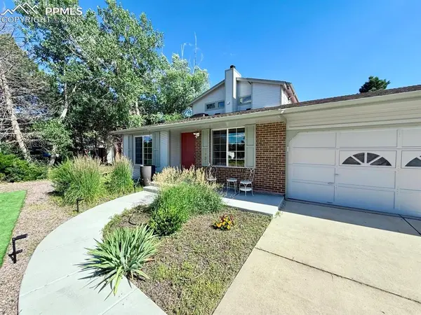 2635 Canton LN, Colorado Springs, CO 80918