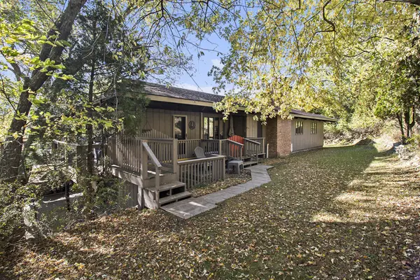 700 Marlawn DR, Manistee Twp, MI 49660