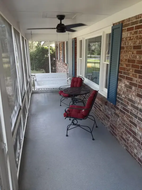 1596 Douglas DR, Alabaster Twp, MI 48763