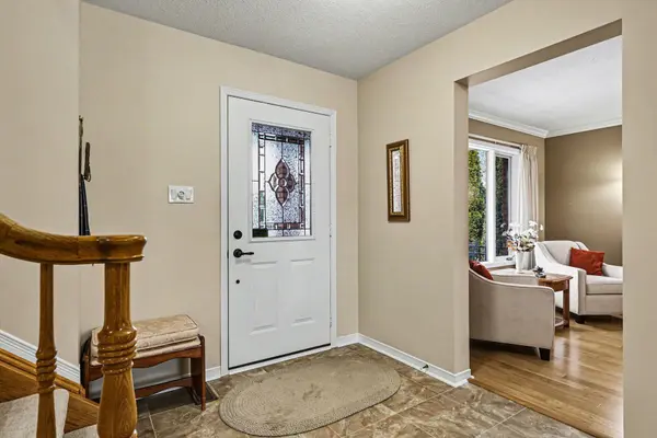 43 Burgess ST, Carleton Place, ON K7C 4E1