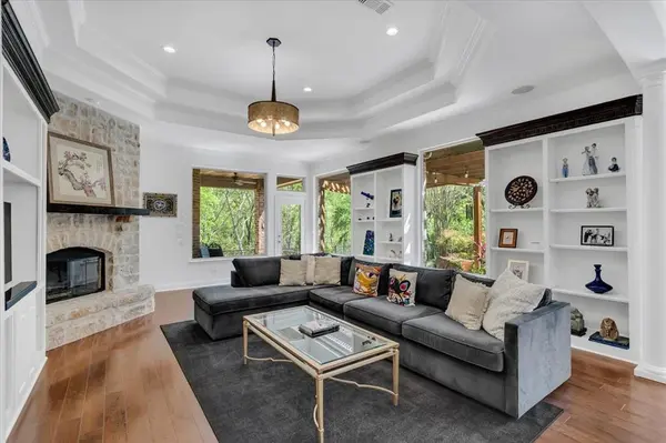 1008 Shoal Creek Court, Fairview, TX 75069