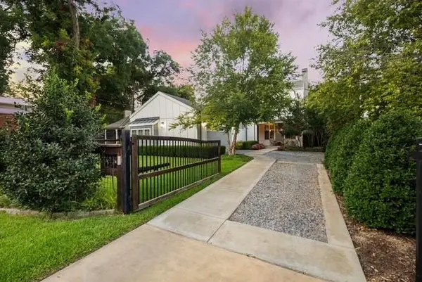 2014 Lakeland Drive, Dallas, TX 75218