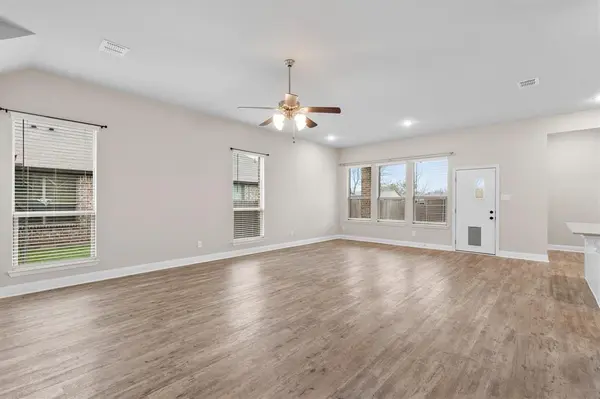 576 Spruce Trail, Forney, TX 75126