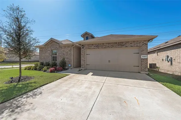 8901 Timber Gulch Circle, Fort Worth, TX 76179