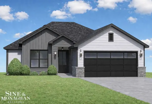 918 Range RD, Marysville, MI 48040