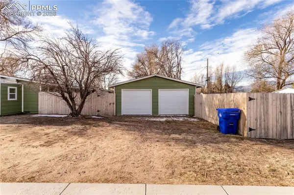 3320 N Arcadia ST, Colorado Springs, CO 80907