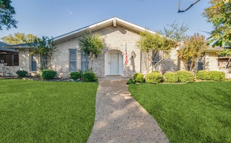 310 High Brook Drive, Richardson, TX 75080