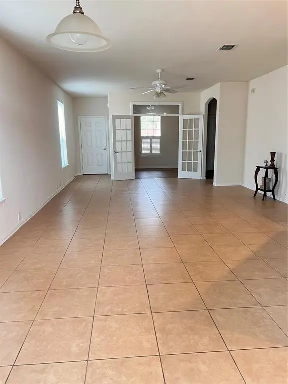 559 Rockledge Court, Frisco, TX 75036