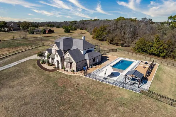 5033 Brook Lane, Anna, TX 75409