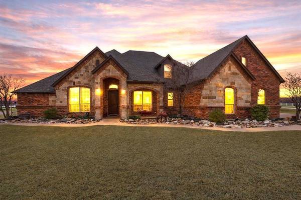 209 Lonesome Prairie Trail, Haslet, TX 76052