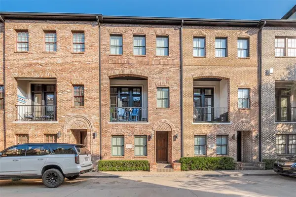 2171 Helsminster Drive, Dallas, TX 75201