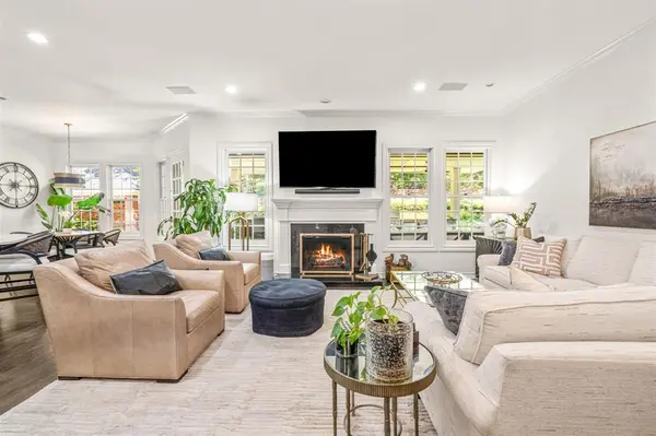 3713 Black Canyon Road, Fort Worth, TX 76109