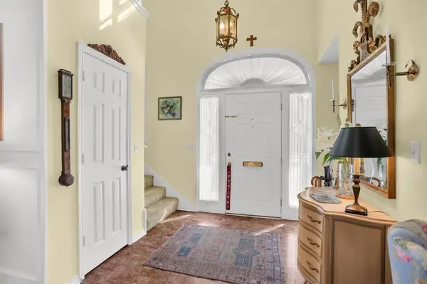 7074 Regalview Circle, Dallas, TX 75248