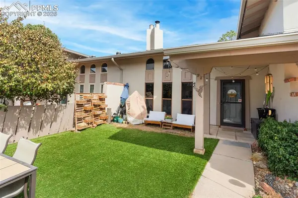 5208 Kissing Camels DR #F2, Colorado Springs, CO 80904