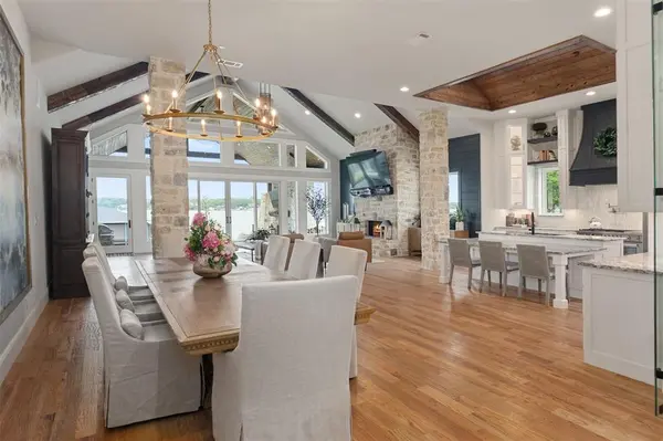 18280 Red Oak Drive, Mabank, TX 75156