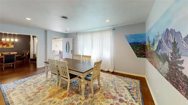 8257 Stony Creek Drive, Dallas, TX 75228