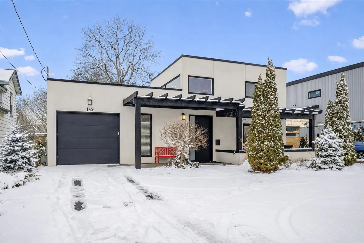 149 Woolwich ST, Waterloo, ON N2K 1S5