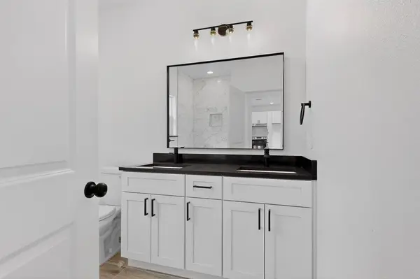 114 Garner Drive, Mabank, TX 75156