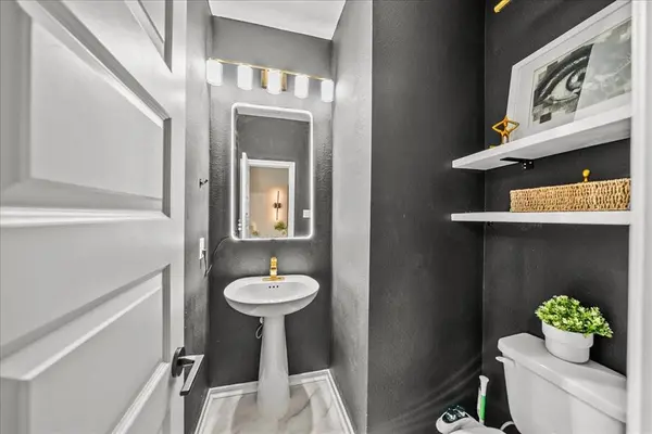 1908 Twisted Tree Lane, Mesquite, TX 75181