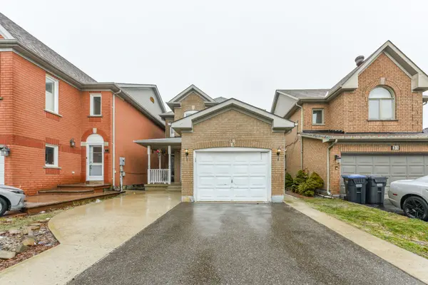33 Wildberry CRES, Brampton, ON L6R 1K1